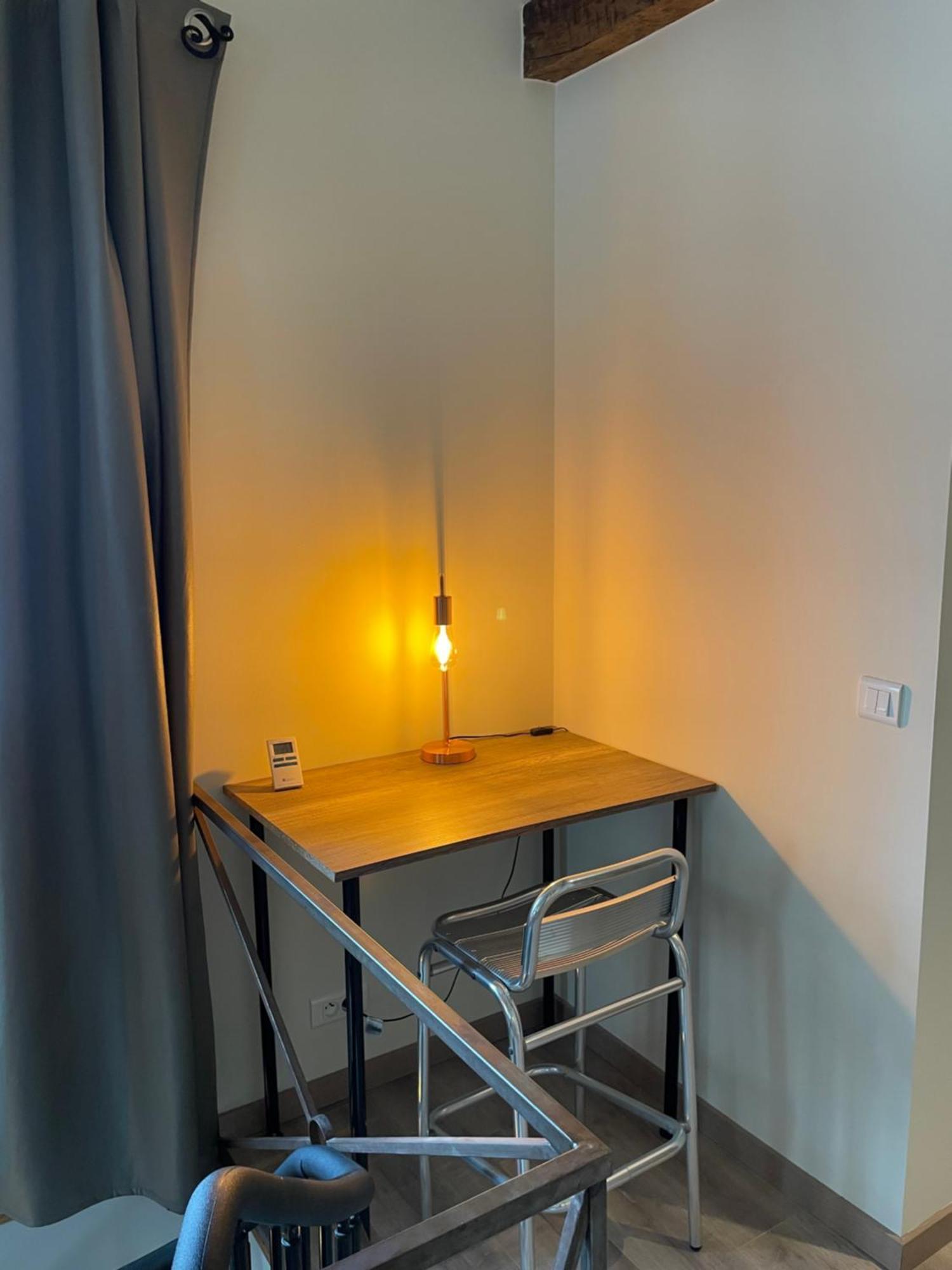 Loft De Charme En Centre-Ville Pau Eksteriør billede