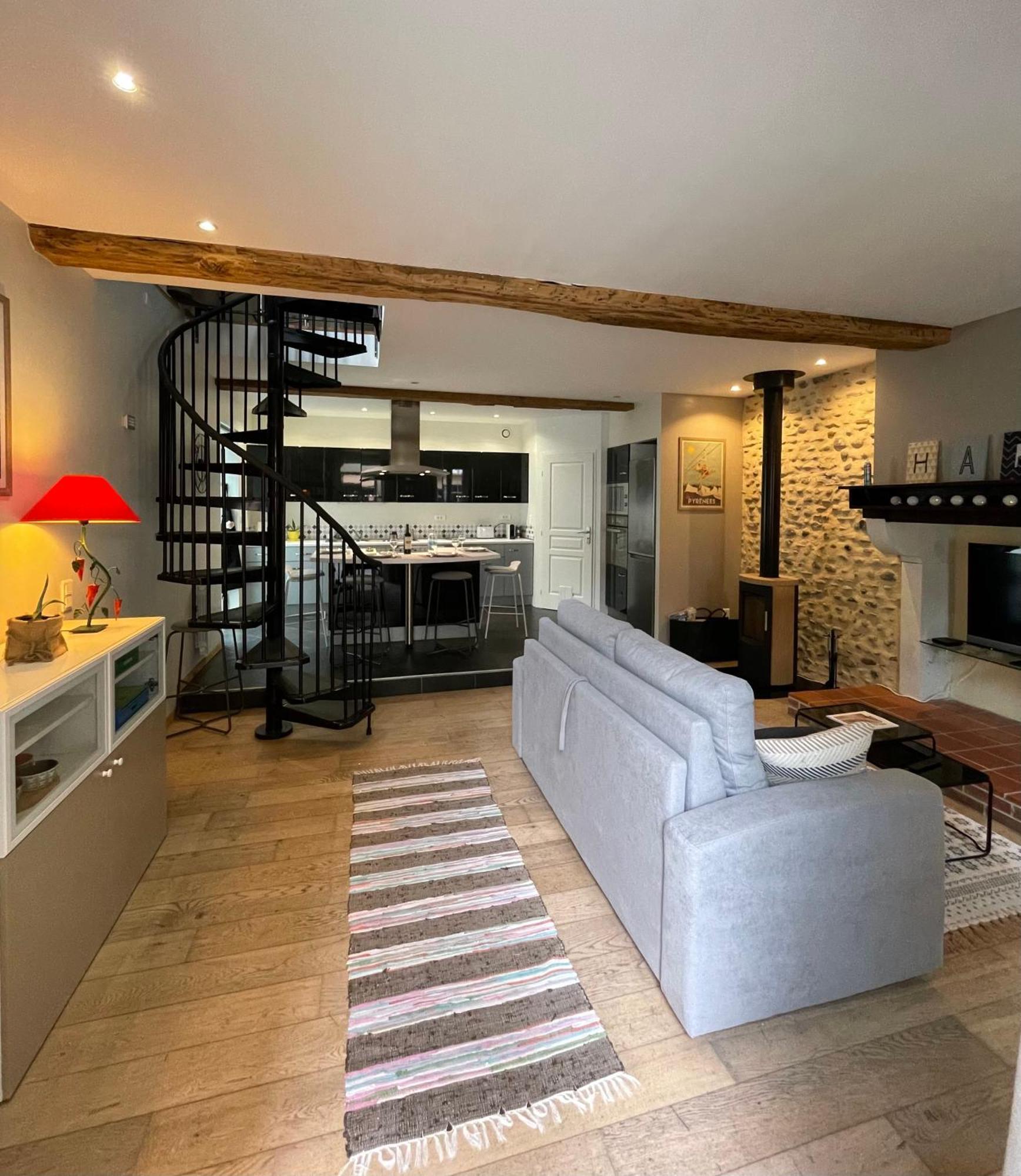 Loft De Charme En Centre-Ville Pau Eksteriør billede